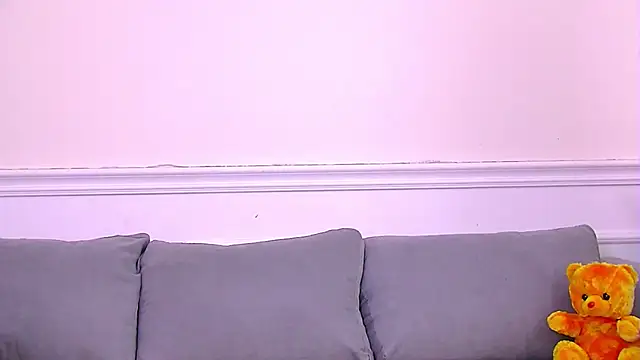 VanessaDusk online show from 03-29-26, 04:25