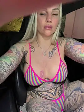 CoraDiamond online show from 02-15-26, 08:41