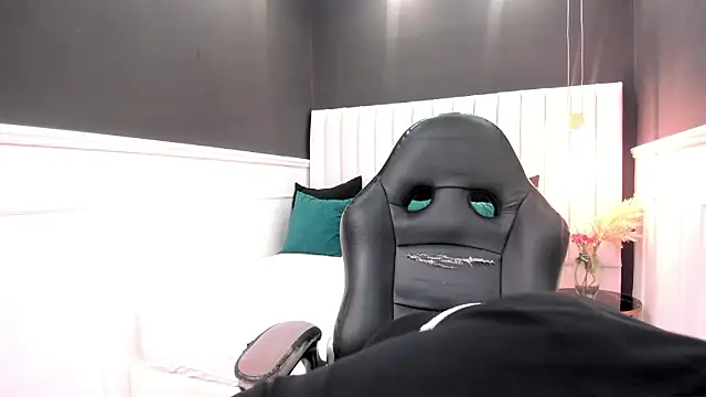 Snapshot of _kanela_anderson chatting on 02-02-26, 02:16 kanela anderson online show from 02-02-26, 02:16