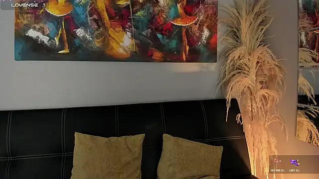 Emma  clark  online show from 02-04-26, 12:33