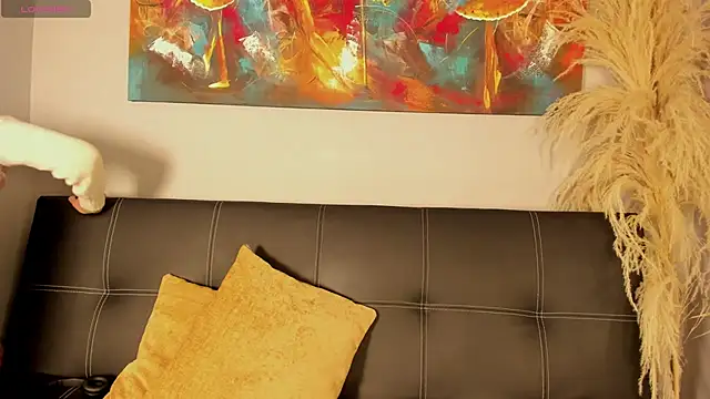 Emma  clark  online show from 02-06-26, 12:23