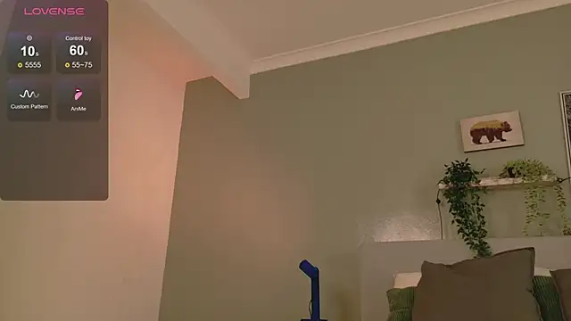 Nickifox   online show from 10-10-25, 07:47