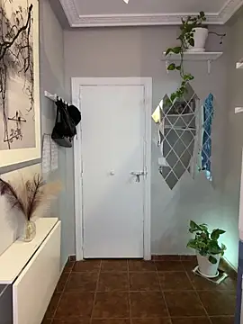 lacattiva online show from 12-20-25, 02:20