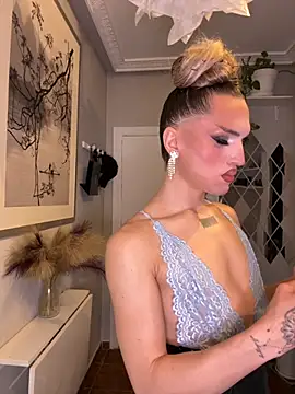 lacattiva online show from 10-08-25, 08:20