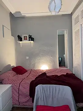 lacattiva online show from 12-16-25, 09:08