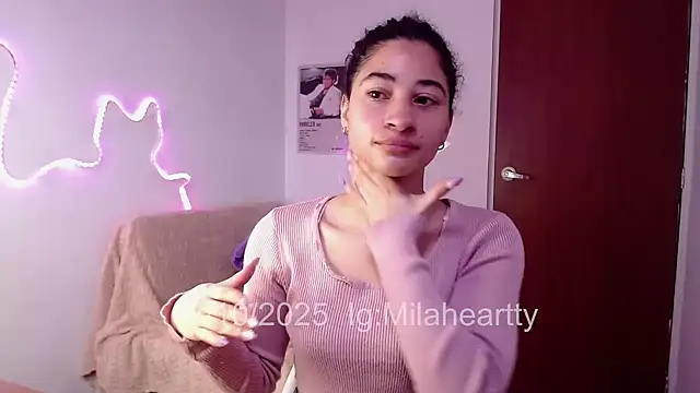 Snapshot of heartty_Milah chatting on 10-13-25, 03:24 heartty Milah online show from 10-13-25, 03:24