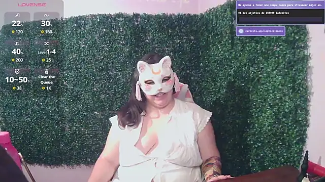 SophieSimmons  online show from 10-05-25, 08:16