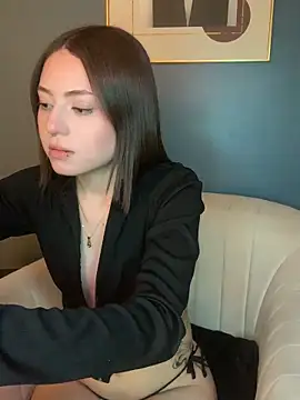 PrettyAmber online show from 04-23-26, 12:17