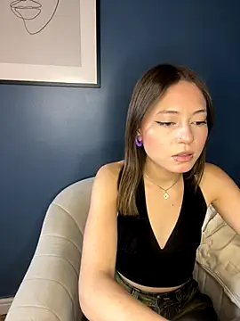 PrettyAmber online show from 11-16-25, 08:02