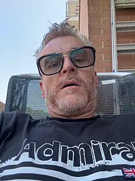 Axl hot online show from 05-24-26, 11:43