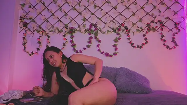 Lolarosesxs online show from 11-29-25, 12:33