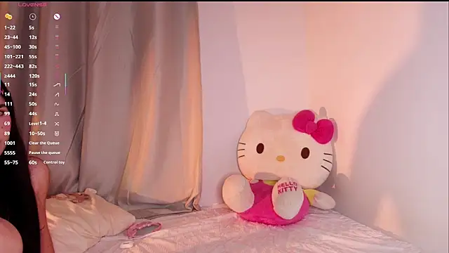 dulceangel   online show from 02-18-26, 03:37