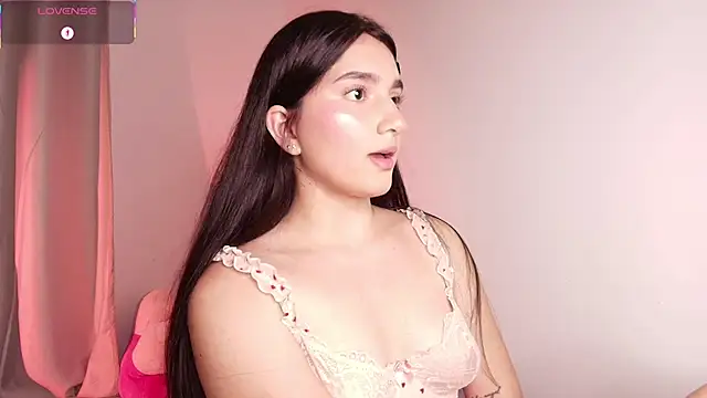 Snapshot of dulceangel__ chatting on 10-09-25, 01:28 dulceangel online show from 10-09-25, 01:28