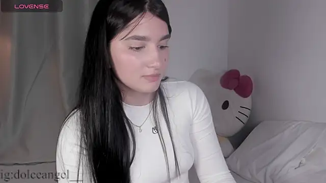 Snapshot of dulceangel__ chatting on 04-30-26, 04:19 dulceangel online show from 04-30-26, 04:19