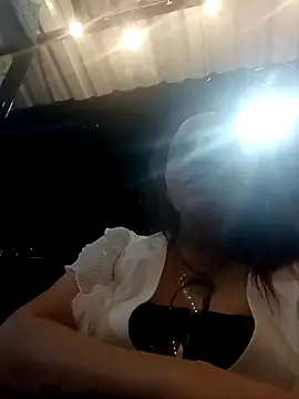 Snapshot of tany90 chatting on 12-21-25, 03:52 tany90 online show from 12-21-25, 03:52