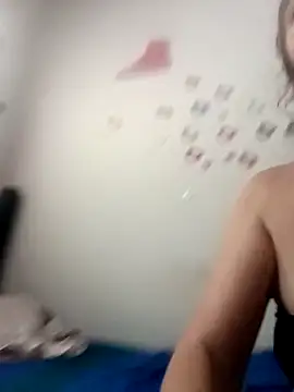 Snapshot of tany90 chatting on 10-17-25, 07:48 tany90 online show from 10-17-25, 07:48