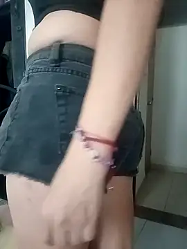 Snapshot of tany90 chatting on 10-06-25, 07:36 tany90 online show from 10-06-25, 07:36