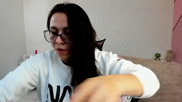 Eva mermaid online show from 03-06-26, 02:12