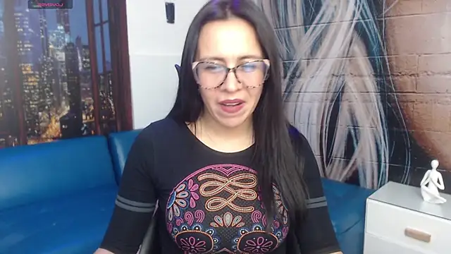 Eva mermaid online show from 10-17-25, 09:16