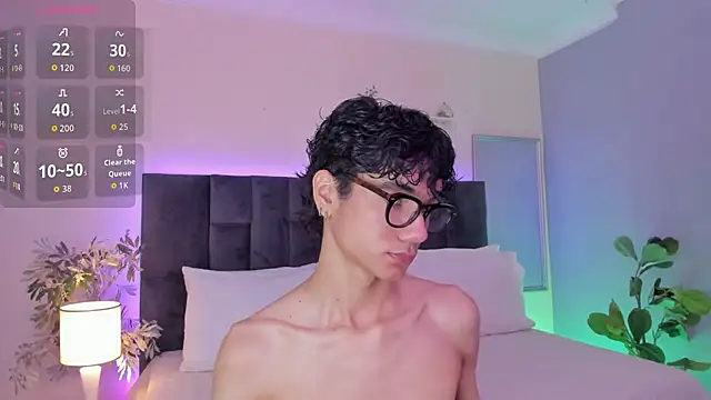 Phillicious   online show from 12-14-25, 08:25