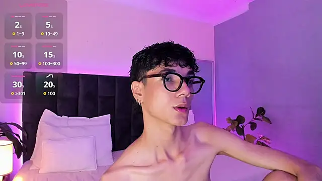 Phillicious   online show from 11-03-25, 09:18