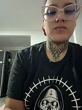 MargothWolfe online show from 01-15-26, 05:00