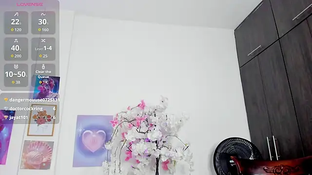 Snapshot of ashly_pnik1 chatting on 10-03-25, 03:30 ashly pnik1 online show from 10-03-25, 03:30