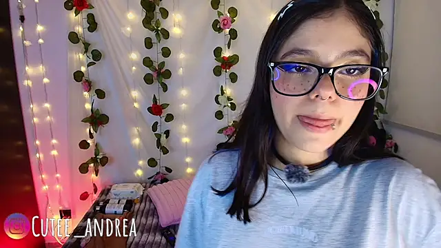 cutee andrea online show from 01-10-26, 03:02