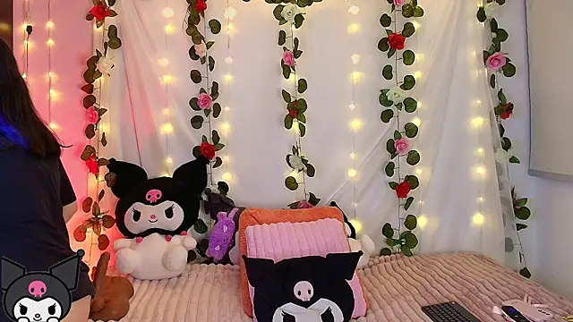 Snapshot of cutee_andrea chatting on 03-15-26, 02:40 cutee andrea online show from 03-15-26, 02:40