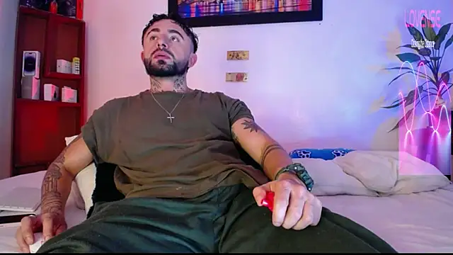 Edwardjonnes online show from 04-08-26, 03:19