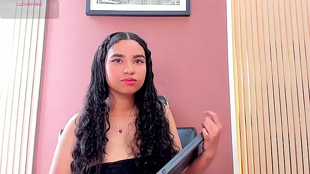 KhateAndersson online show from 10-16-25, 04:48