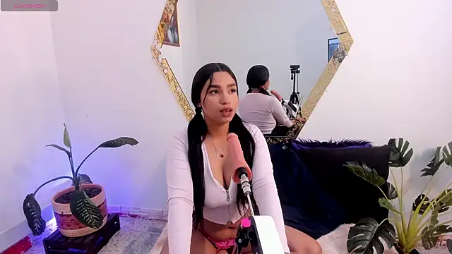 KhateAndersson online show from 04-03-26, 06:25