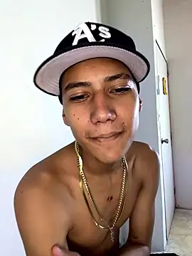 Toy boy777 online show from 01-18-26, 03:21