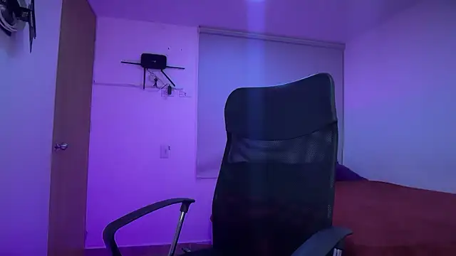 Toy boy777 online show from 02-28-26, 02:33