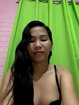 Snapshot of Cleo17 chatting on 01-13-26, 02:32 Cleo17 online show from 01-13-26, 02:32