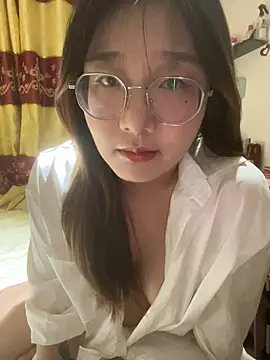sisi-maiden online show from 04-30-26, 01:07