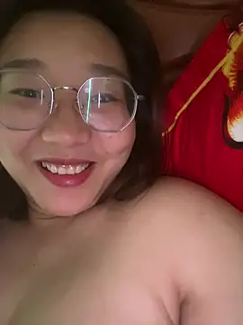 sisi-maiden online show from 04-14-26, 12:48