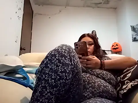 Kitty WetXxX online show from 11-18-25, 01:21