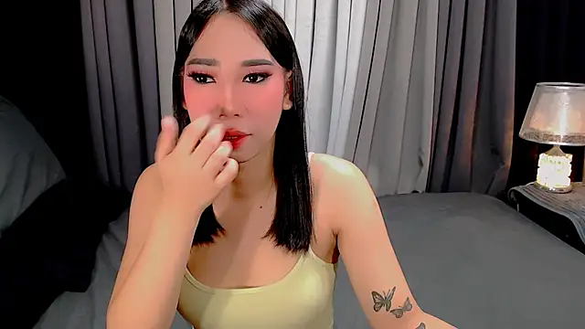 kisha greyson online show from 11-06-25, 06:01