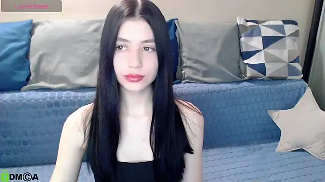 SelinLi online show from 04-11-26, 07:38