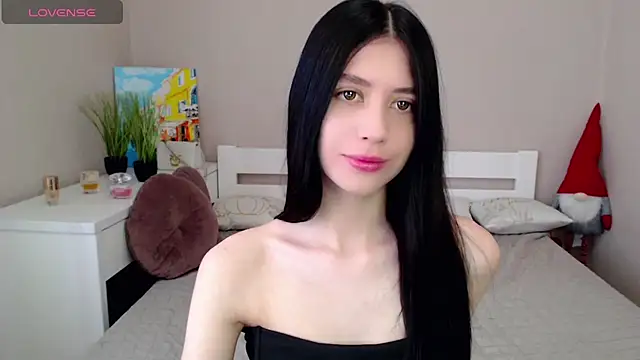 Snapshot of SelinLi chatting on 06-02-26, 08:36 SelinLi online show from 06-02-26, 08:36