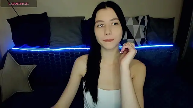 SelinLi online show from 01-13-26, 08:18