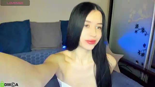 SelinLi online show from 02-28-26, 08:47