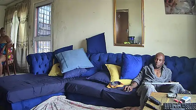 TheeBigPump online show from 12-18-25, 08:30