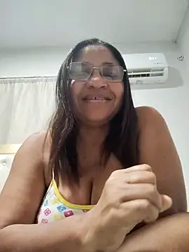 Avannay online show from 10-26-25, 03:07