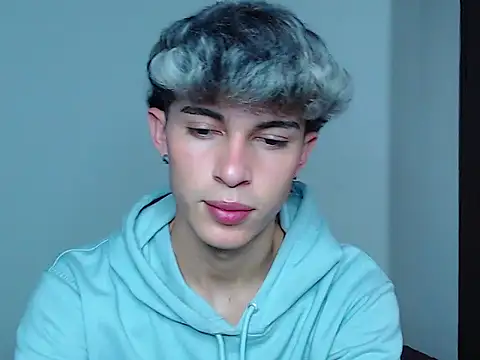 john vichenso online show from 10-14-25, 10:42