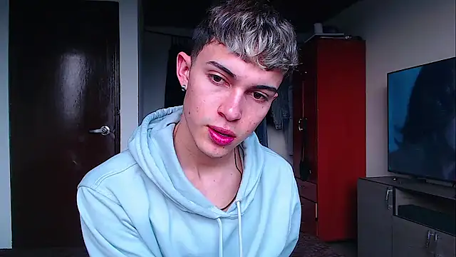 john vichenso online show from 12-15-25, 09:31