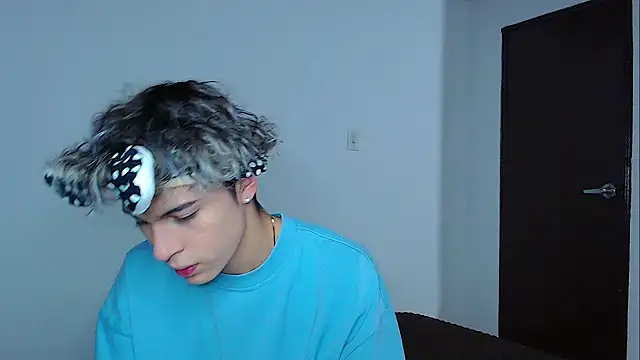 john vichenso online show from 11-27-25, 09:48