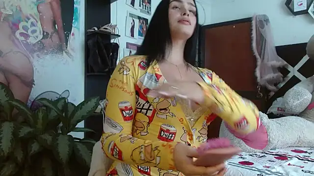 Snapshot of SarithaBunny chatting on 01-29-25, 08:25 SarithaBunny online show from 01-29-25, 08:25