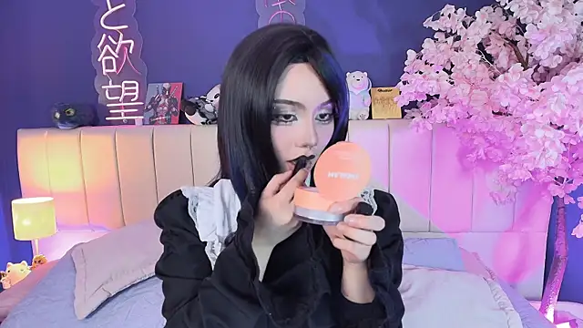 Shizuko  online show from 06-24-26, 08:17
